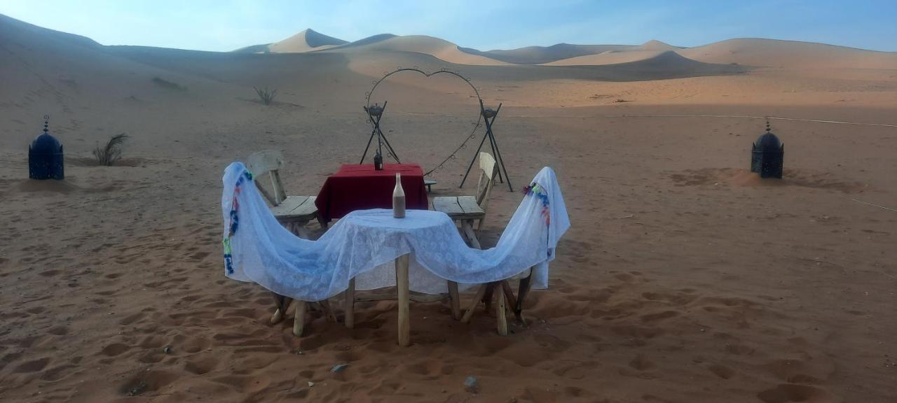 Hotel Abdo Luxury Camp With Heating à Merzouga Extérieur photo