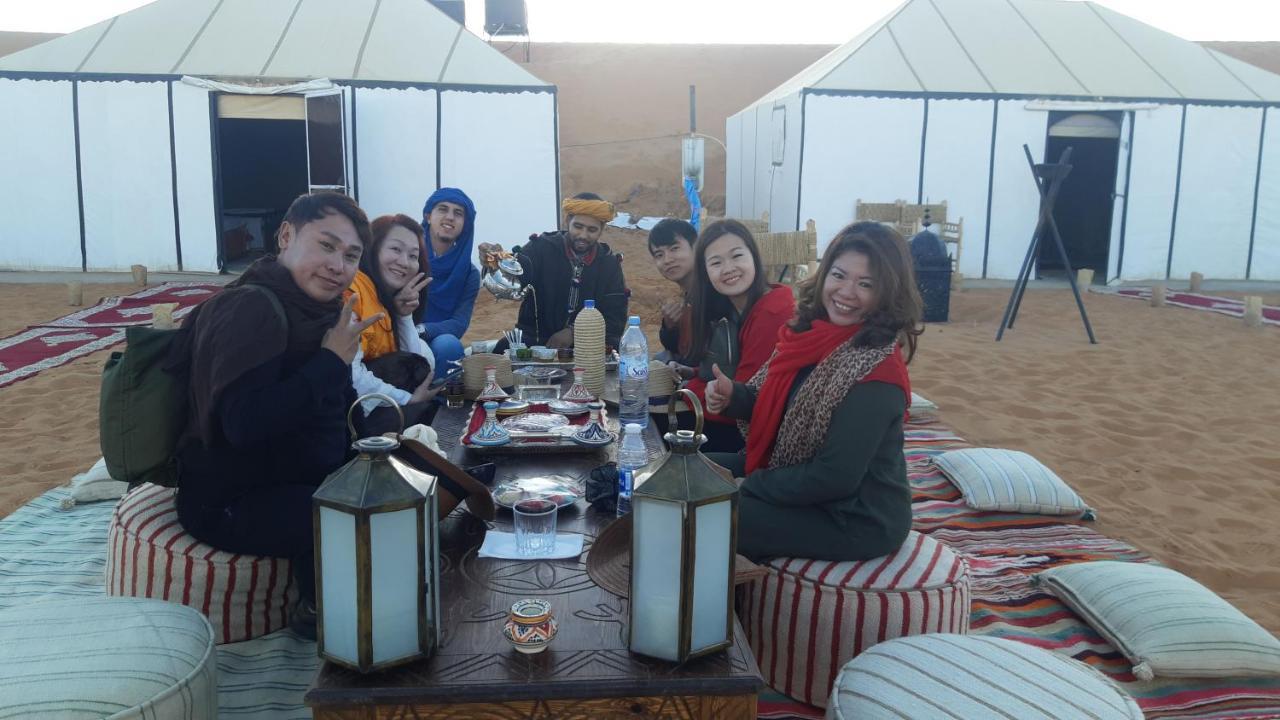 Hotel Abdo Luxury Camp With Heating à Merzouga Extérieur photo