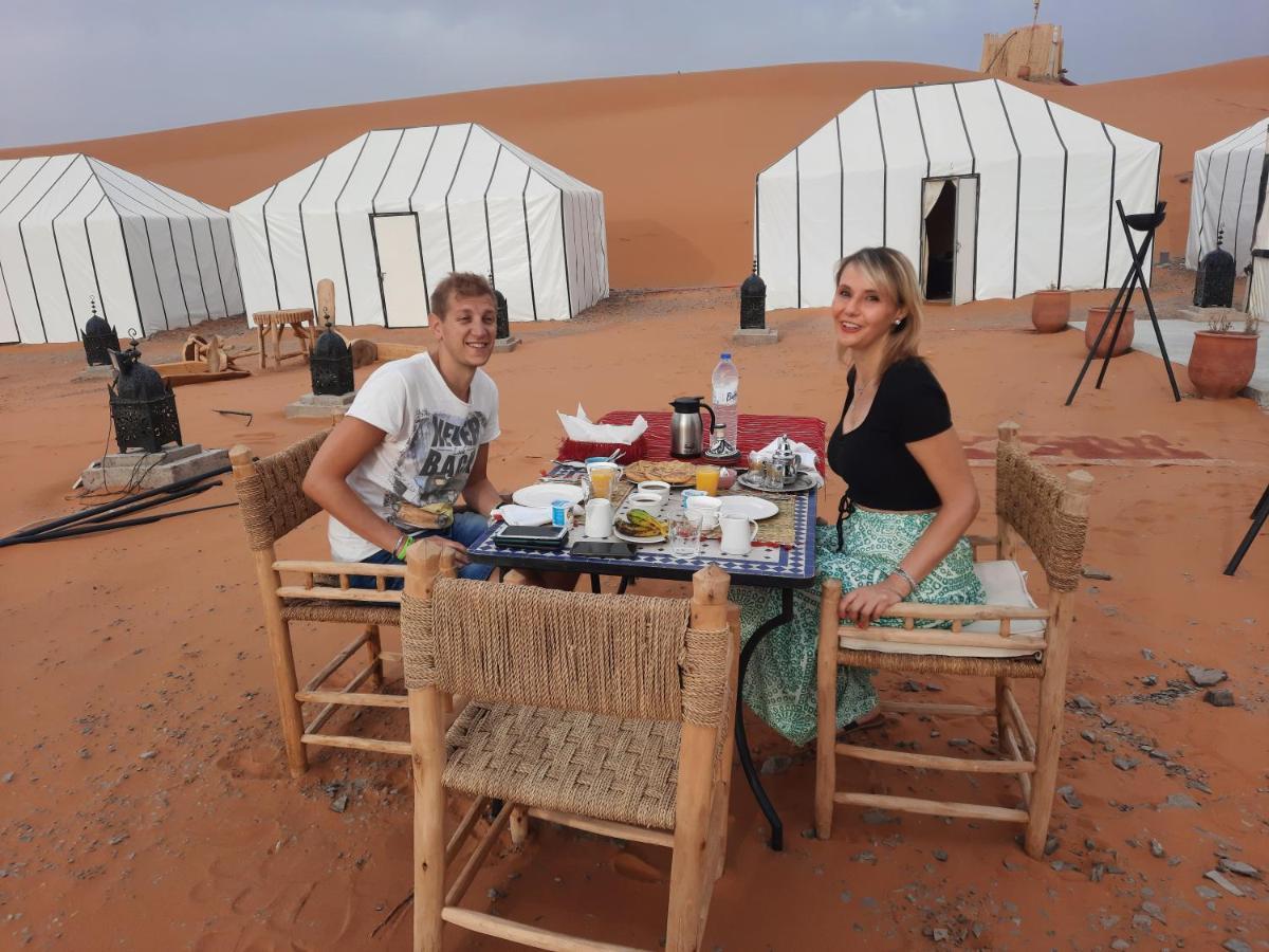 Hotel Abdo Luxury Camp With Heating à Merzouga Extérieur photo