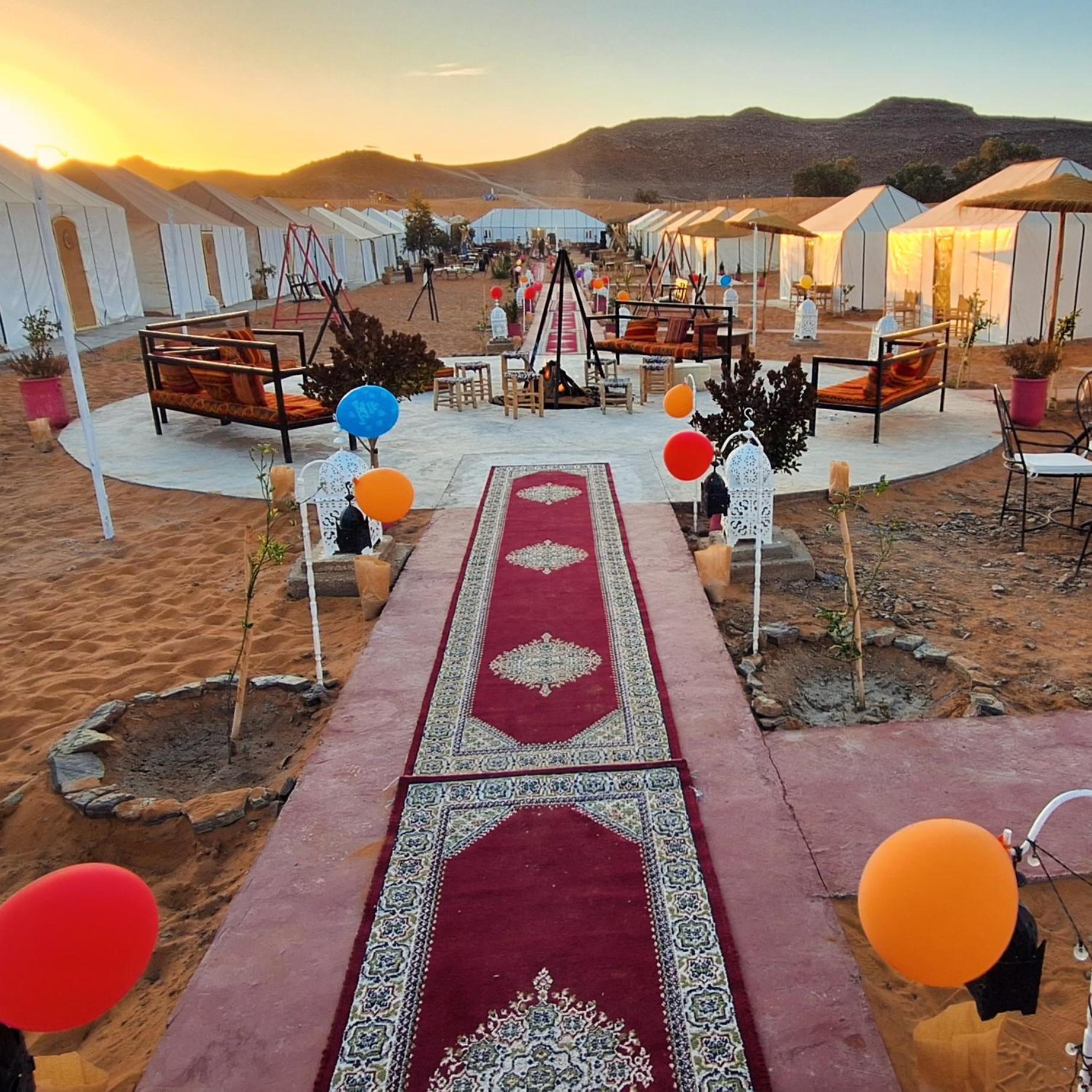 Hotel Abdo Luxury Camp With Heating à Merzouga Extérieur photo